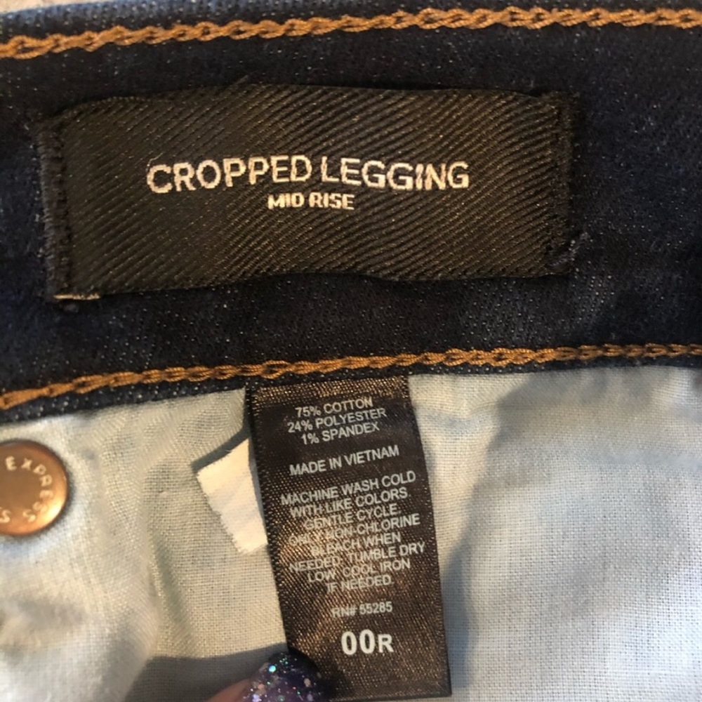 Express Mid Rise Jeans - Picture 4 of 4